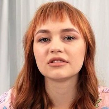 अभिनेता Kate Foley