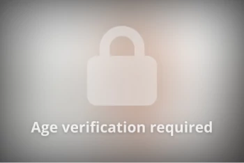 Порнозвезда Lea Lazure